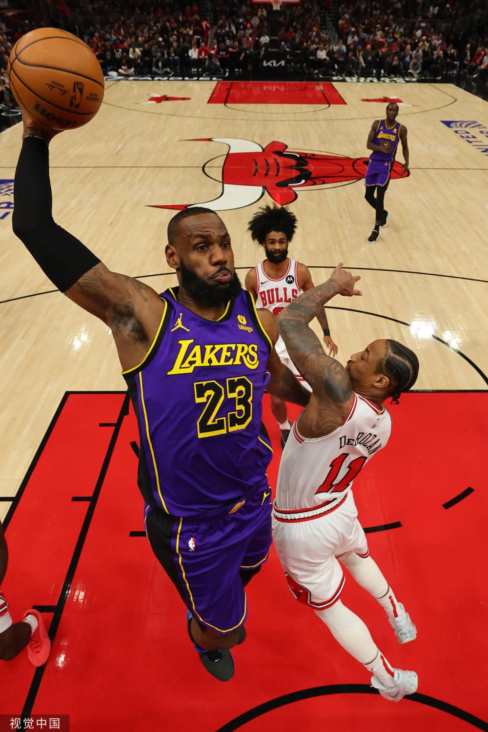 他是基本没 他是基本没