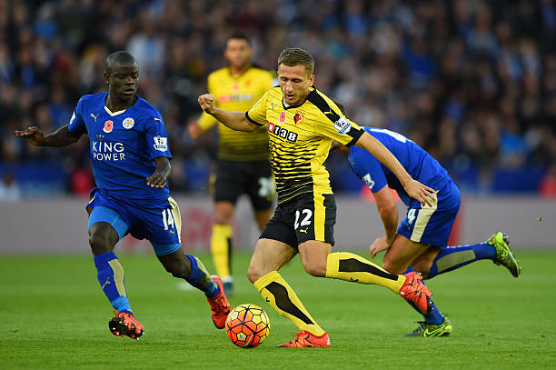 布姆拉缺席 布姆拉缺席